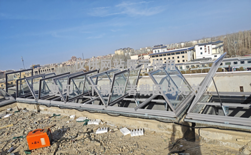 敦煌博物馆疏附排烟天窗