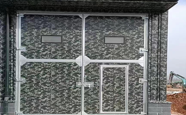 疏附工业平开门