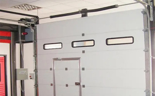 疏附工业提升门的安装方法