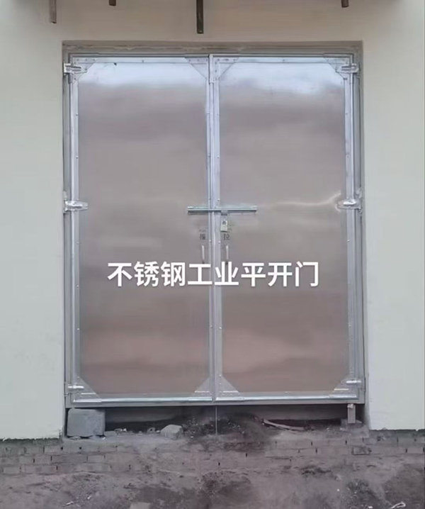 不锈钢疏附工业平开门在现代工业场景中的应用实践